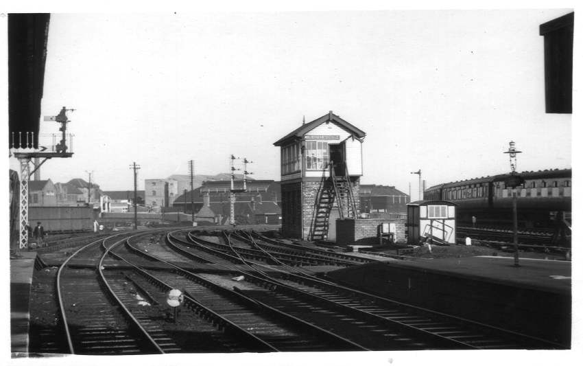 North end of Wolverhampton (High Level) Station 1960